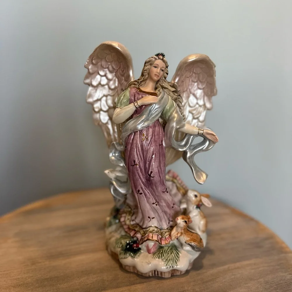 Fitz and Floyd Peaceable Kingdom Angel Holiday woodland animals candle holder